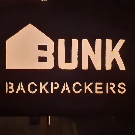 ホテル クロスロード バックパッカーズ ホンデ