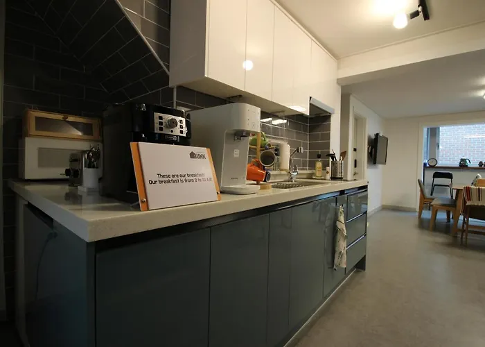 Bunk Backpackers 5* Seoul