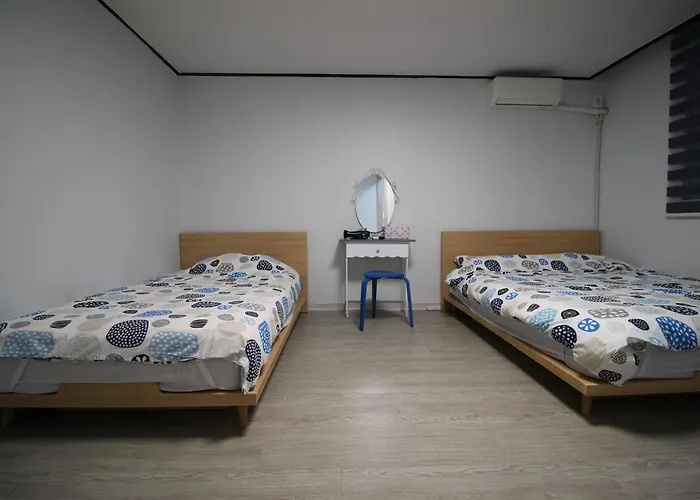 Bunk Backpackers Guest house Seoul