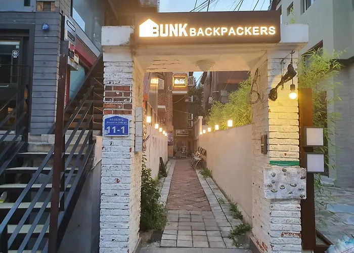 Bunk Backpackers Seoul