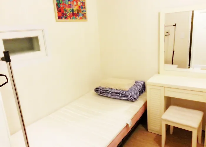 Bunk Backpackers Guest house Seoul