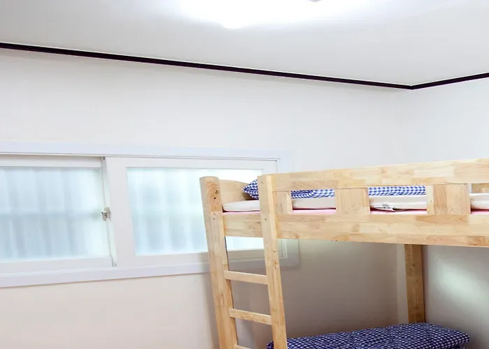Gasthof Bunk Backpackers 5*