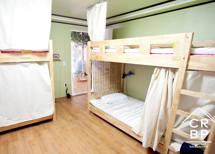 Guest house Bunk Backpackers 5*