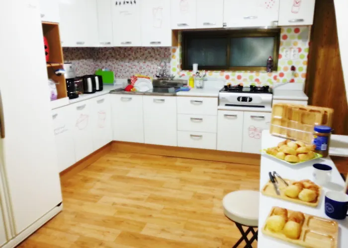 Bunk Backpackers Guest house
